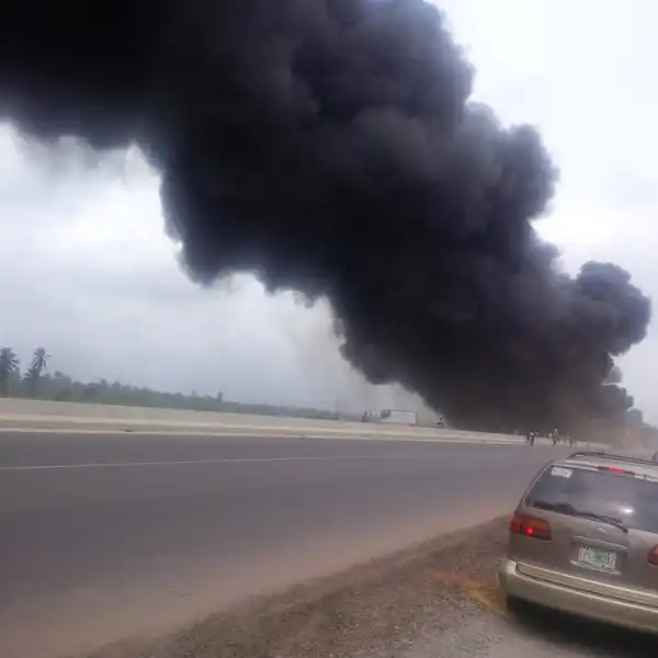Petrol Tanker Catches Fire Along Lagos-Ibadan Expressway, Kills Many [See Photos]